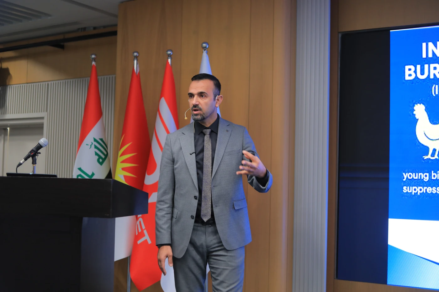 The speakers at Besvet's first conference were accomplished experts