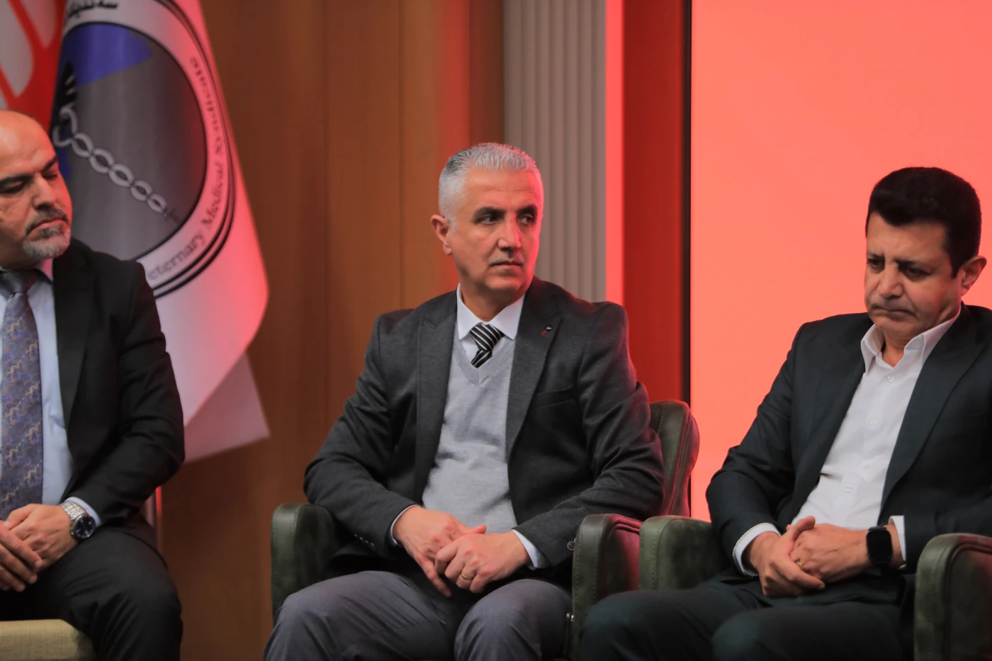 The speakers at Besvet's first conference were accomplished experts